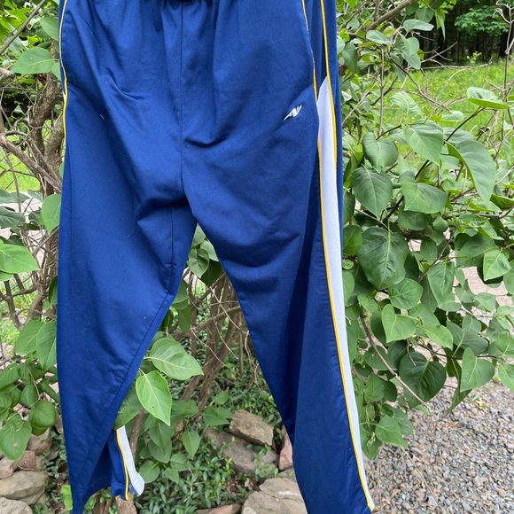 Mens active wear - Picture 3 of 4